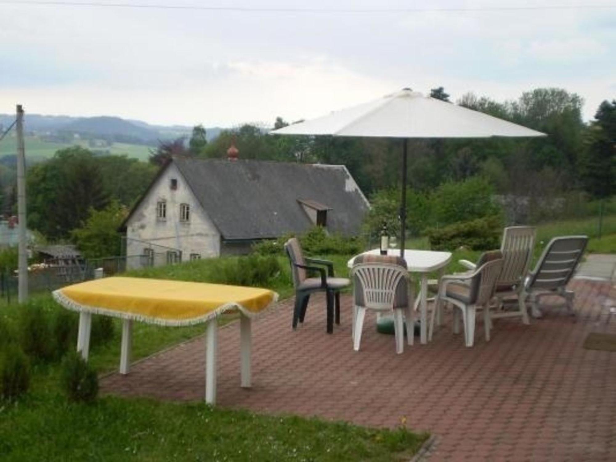 Ein Ferienhaus Mit Terrasse Und Garten Villa Male Svatonovice Kültér fotó